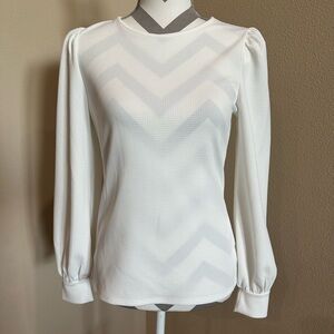 EXPRESS off-White Blouse with puff sleeves, EUC!